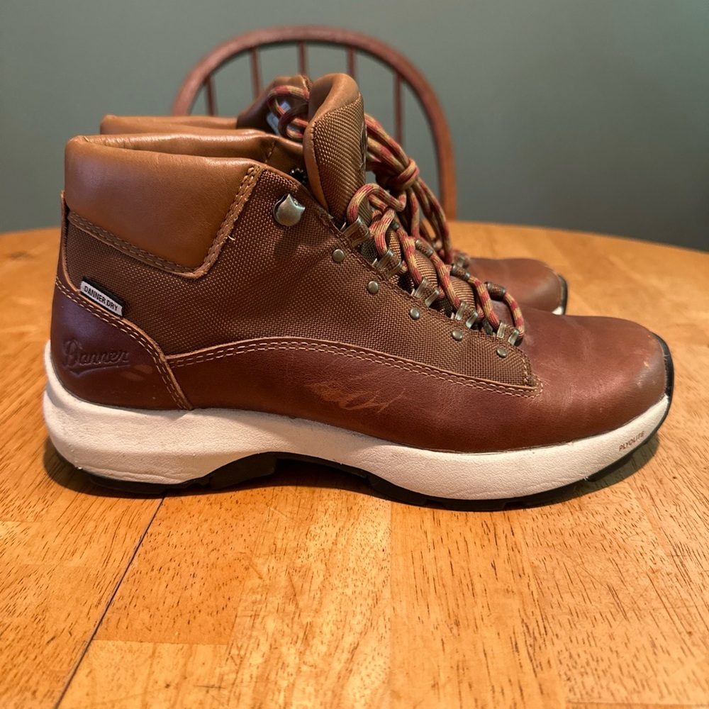 DANNER Women's Size 8M Caprine EVO Cathay Spice Waterproof Dry #31283 Boots